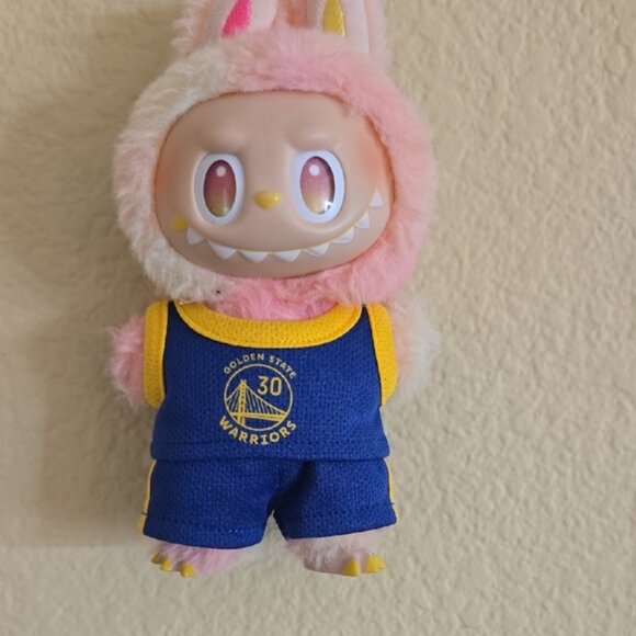Labubu Clothes - Golden State Warriors Outfit *Labubu Not Included* - Picture 1 of 2